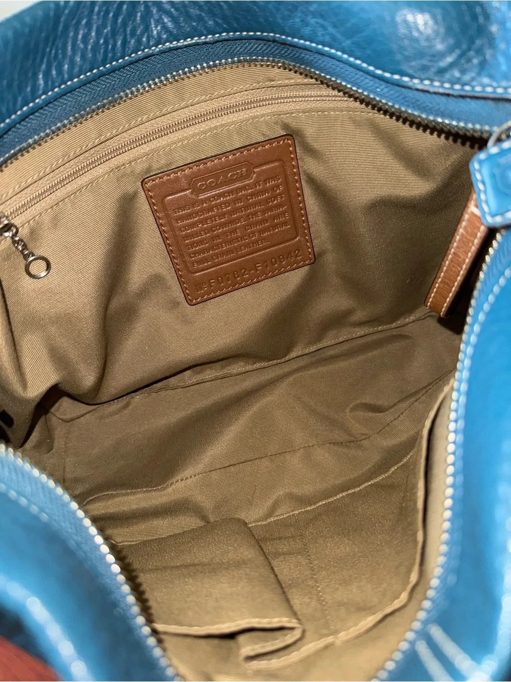 Authentic COACH Teal Pebbled Baguette Hobo - 2007 Soho Collection 🦋